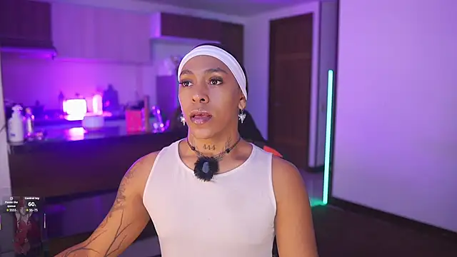 Snapshot of AmberRaus chatting on October 4, 2025, 10:50 am AmberRaus online show from October 4, 2025, 10:50 am