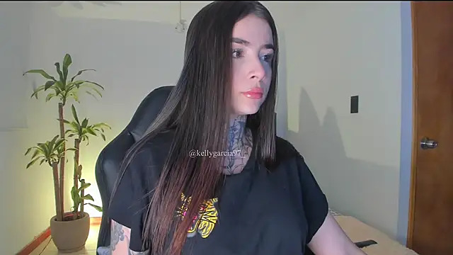 Snapshot of Ally_Snow chatting on September 21, 2025, 10:42 am Ally Snow online show from September 21, 2025, 10:42 am