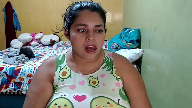 yulieth bbw online show from September 15, 2025, 12:33 am