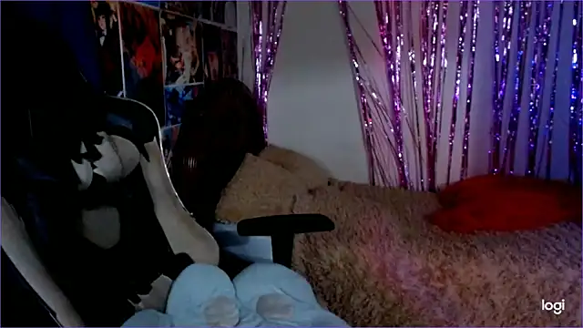 Snapshot of JINX_26 chatting on February 15, 2025, 12:15 am JINX 26 online show from February 15, 2025, 12:15 am