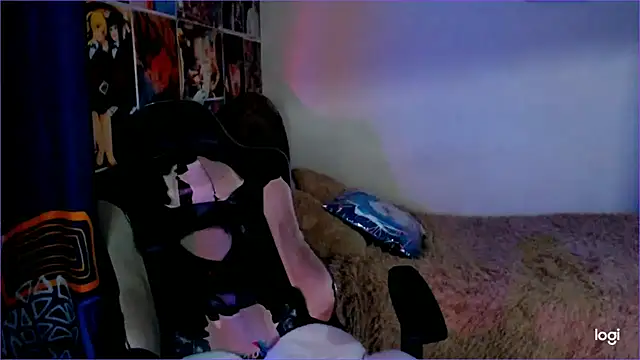 Snapshot of JINX_26 chatting on February 5, 2025, 1:04 am JINX 26 online show from February 5, 2025, 1:04 am