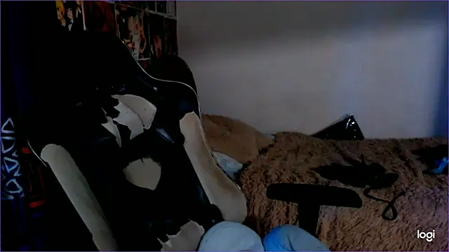 Snapshot of JINX_26 chatting on January 20, 2025, 3:59 am JINX 26 online show from January 20, 2025, 3:59 am