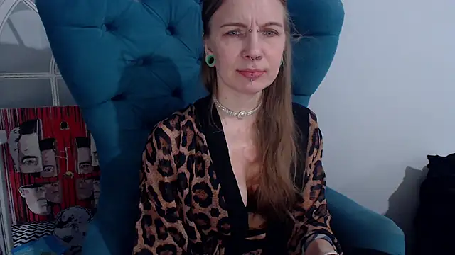 alexandra zaryanova online show from March 10, 2025, 10:39 am