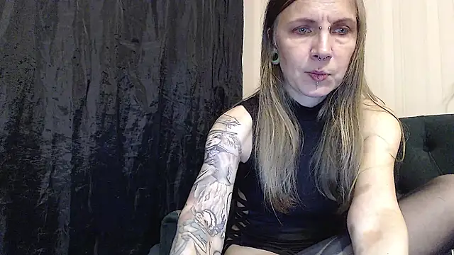 alexandra zaryanova online show from September 10, 2025, 7:46 pm