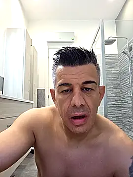 kekko-1982 online show from May 11, 2026, 6:59 am