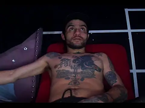 Snapshot of Christian_Stiven1 chatting on October 31, 2025, 10:23 am Christian Stiven1 online show from October 31, 2025, 10:23 am