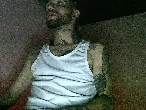 Snapshot of Christian_Stiven1 chatting on May 14, 2026, 4:53 am Christian Stiven1 online show from May 14, 2026, 4:53 am