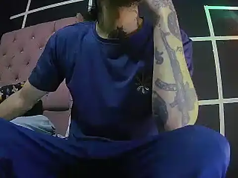 Snapshot of Christian_Stiven1 chatting on October 5, 2025, 4:25 am Christian Stiven1 online show from October 5, 2025, 4:25 am