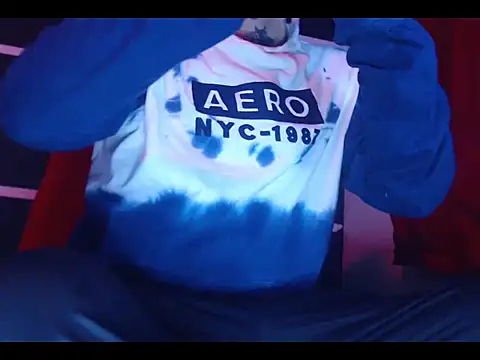 Snapshot of Christian_Stiven1 chatting on November 9, 2025, 11:03 am Christian Stiven1 online show from November 9, 2025, 11:03 am