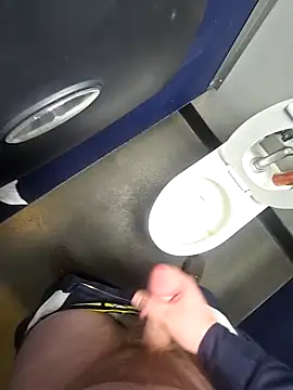 Snapshot of WhiteMeat069 chatting on January 22, 2025, 5:59 am WhiteMeat069 online show from January 22, 2025, 5:59 am