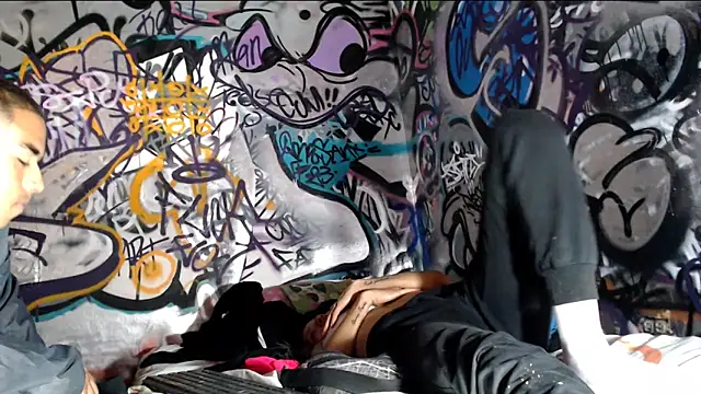 Snapshot of Justin_Frank chatting on March 6, 2025, 9:20 pm Justin Frank online show from March 6, 2025, 9:20 pm