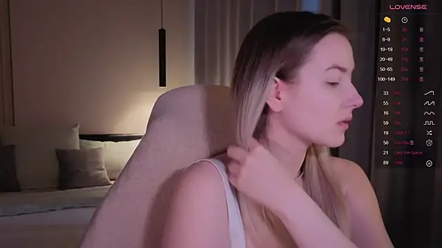 elinanortas online show from December 19, 2025, 5:43 am