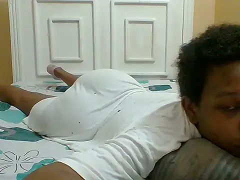 sweetshilahh online show from September 28, 2025, 7:43 pm