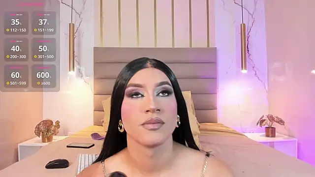 Snapshot of Scarleett_22 chatting on October 29, 2025, 12:04 pm Scarleett 22 online show from October 29, 2025, 12:04 pm