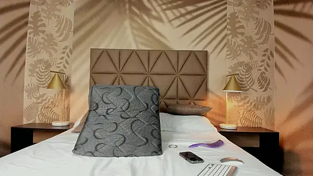 Scarleett 22 online show from January 14, 2026, 8:12 pm