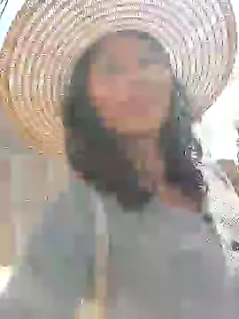 Snapshot of sexi_noemi chatting on February 25, 2025, 3:20 pm sexi noemi online show from February 25, 2025, 3:20 pm