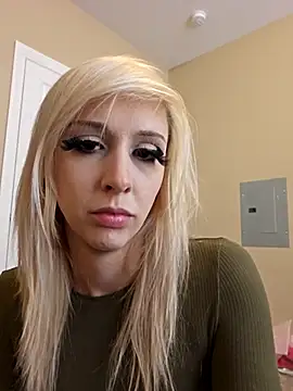 Snapshot of AmethystFoxx chatting on October 9, 2025, 7:25 pm AmethystFoxx online show from October 9, 2025, 7:25 pm