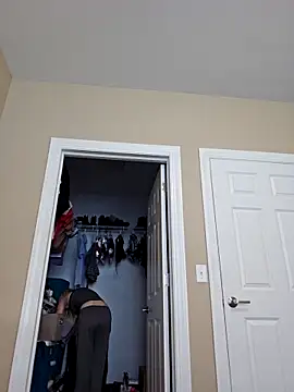 Snapshot of AmethystFoxx chatting on September 29, 2025, 7:52 pm AmethystFoxx online show from September 29, 2025, 7:52 pm