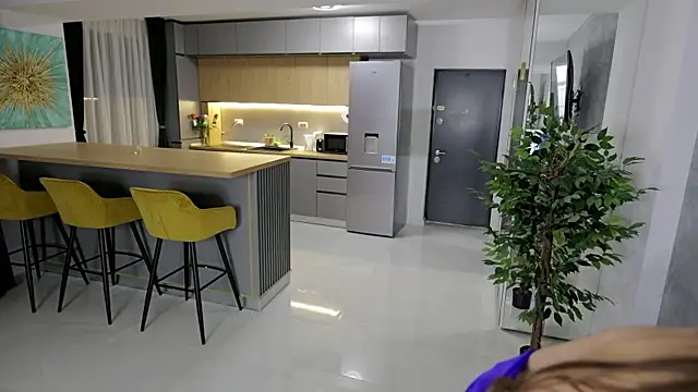 daddysgirl2222 online show from March 4, 2026, 9:00 pm