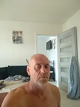 Snapshot of wilkalfa chatting on June 21, 2026, 6:41 am wilkalfa online show from June 21, 2026, 6:41 am