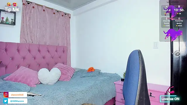 Snapshot of sharon_hill chatting on October 6, 2025, 11:38 pm sharon hill online show from October 6, 2025, 11:38 pm