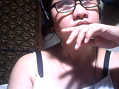 sweetsosie18 online show from February 22, 2026, 8:21 pm