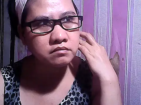 Snapshot of sweetsosie18 chatting on October 11, 2025, 7:20 am sweetsosie18 online show from October 11, 2025, 7:20 am