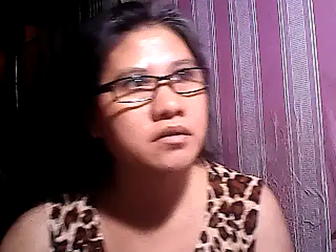 sweetsosie18 online show from March 15, 2025, 4:54 pm