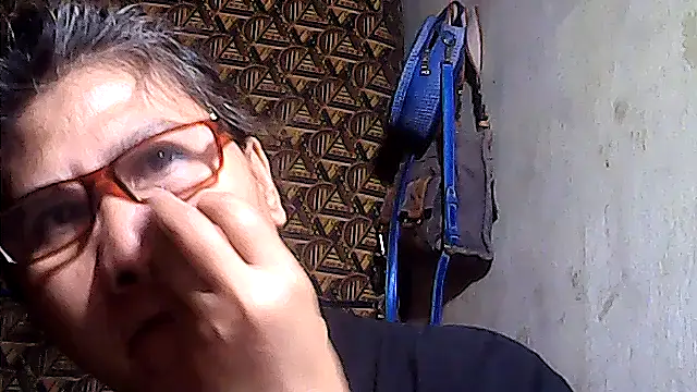 sweetsosie18 online show from April 1, 2026, 11:11 am