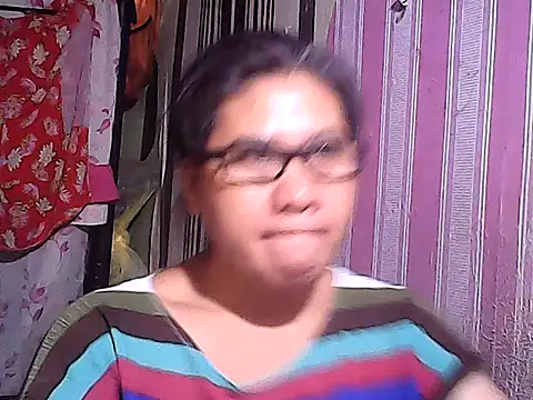 Snapshot of sweetsosie18 chatting on October 3, 2025, 10:33 pm sweetsosie18 online show from October 3, 2025, 10:33 pm