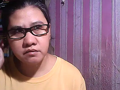 Snapshot of sweetsosie18 chatting on September 19, 2025, 7:34 am sweetsosie18 online show from September 19, 2025, 7:34 am