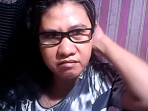 Snapshot of sweetsosie18 chatting on October 9, 2025, 12:44 am sweetsosie18 online show from October 9, 2025, 12:44 am