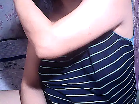 Snapshot of sweetsosie18 chatting on October 7, 2025, 10:05 am sweetsosie18 online show from October 7, 2025, 10:05 am