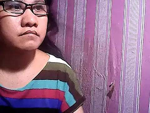 sweetsosie18 online show from March 19, 2025, 3:52 am