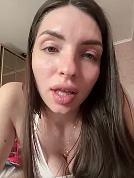 SeducingYoghourt online show from May 18, 2026, 7:57 am