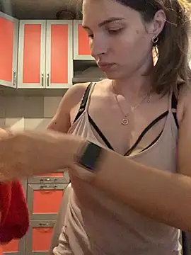 SeducingYoghourt online show from December 12, 2024, 1:28 pm