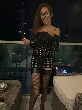 amanilouve online show from March 8, 2025, 5:11 pm