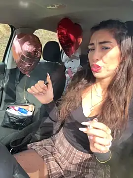 amanilouve online show from February 16, 2026, 12:48 pm