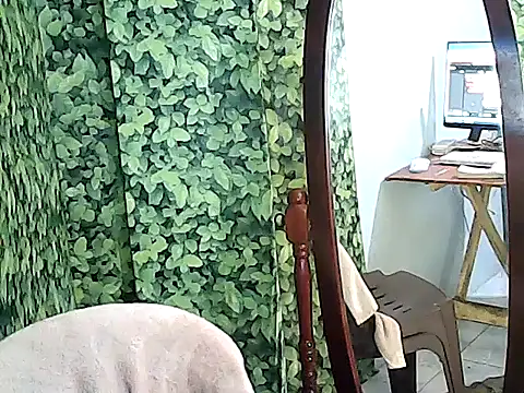 yummy 21xxx online show from October 5, 2025, 4:25 am