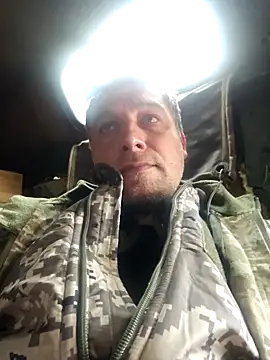 sparrow4791 online show from February 11, 2025, 10:58 am