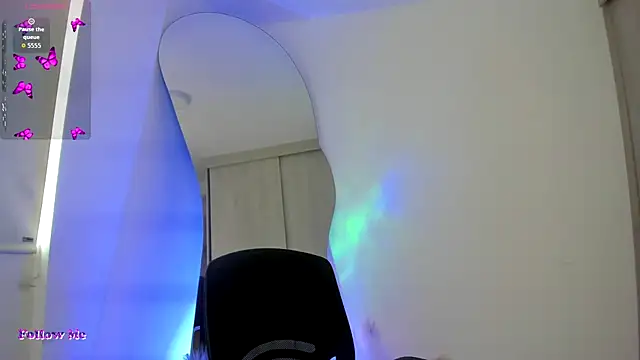 Snapshot of SussiVega chatting on September 25, 2025, 6:03 pm SussiVega online show from September 25, 2025, 6:03 pm