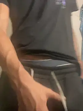 Snapshot of Big_papirocky chatting on October 17, 2025, 3:32 am Big papirocky online show from October 17, 2025, 3:32 am