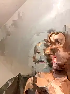 Snapshot of Big_papirocky chatting on October 21, 2025, 2:33 am Big papirocky online show from October 21, 2025, 2:33 am