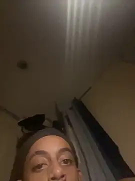 Snapshot of Big_papirocky chatting on October 27, 2025, 5:30 am Big papirocky online show from October 27, 2025, 5:30 am