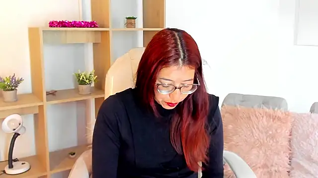 Antonnella 3 online show from November 10, 2025, 12:54 pm