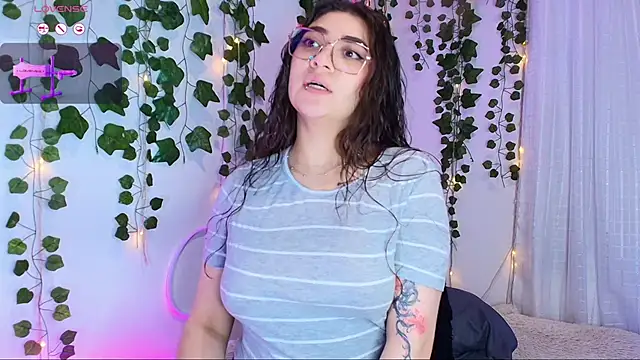 Samii Evans online show from October 10, 2025, 6:25 am