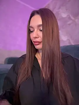 Emma Catt online show from February 2, 2026, 4:00 am