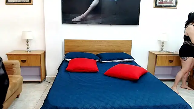 MaloryAndLuna online show from October 10, 2025, 11:55 am