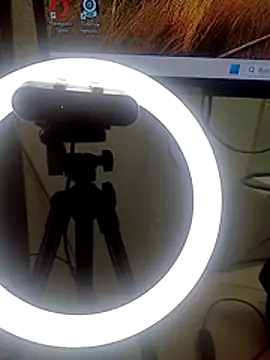 Tania mature online show from November 11, 2025, 5:41 pm