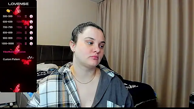 AlanaBrox online show from October 2, 2025, 9:18 pm